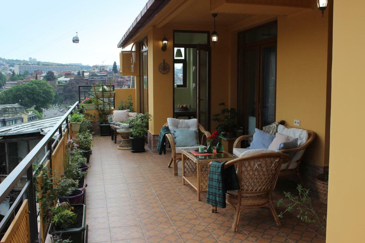 160 Degrees Leilighet Tbilisi Eksteriør bilde